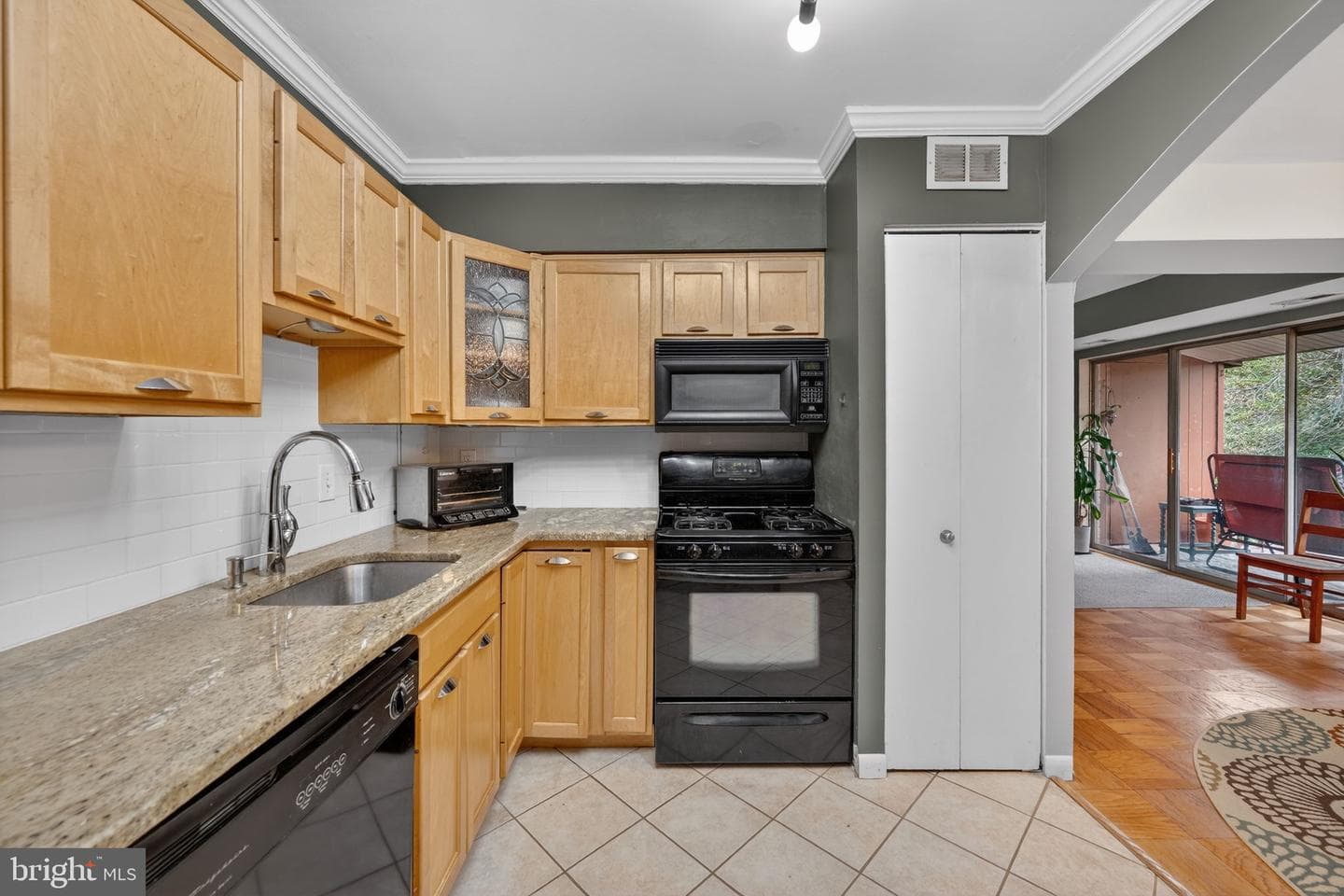 796 Fairview Avenue #796 F photo 5