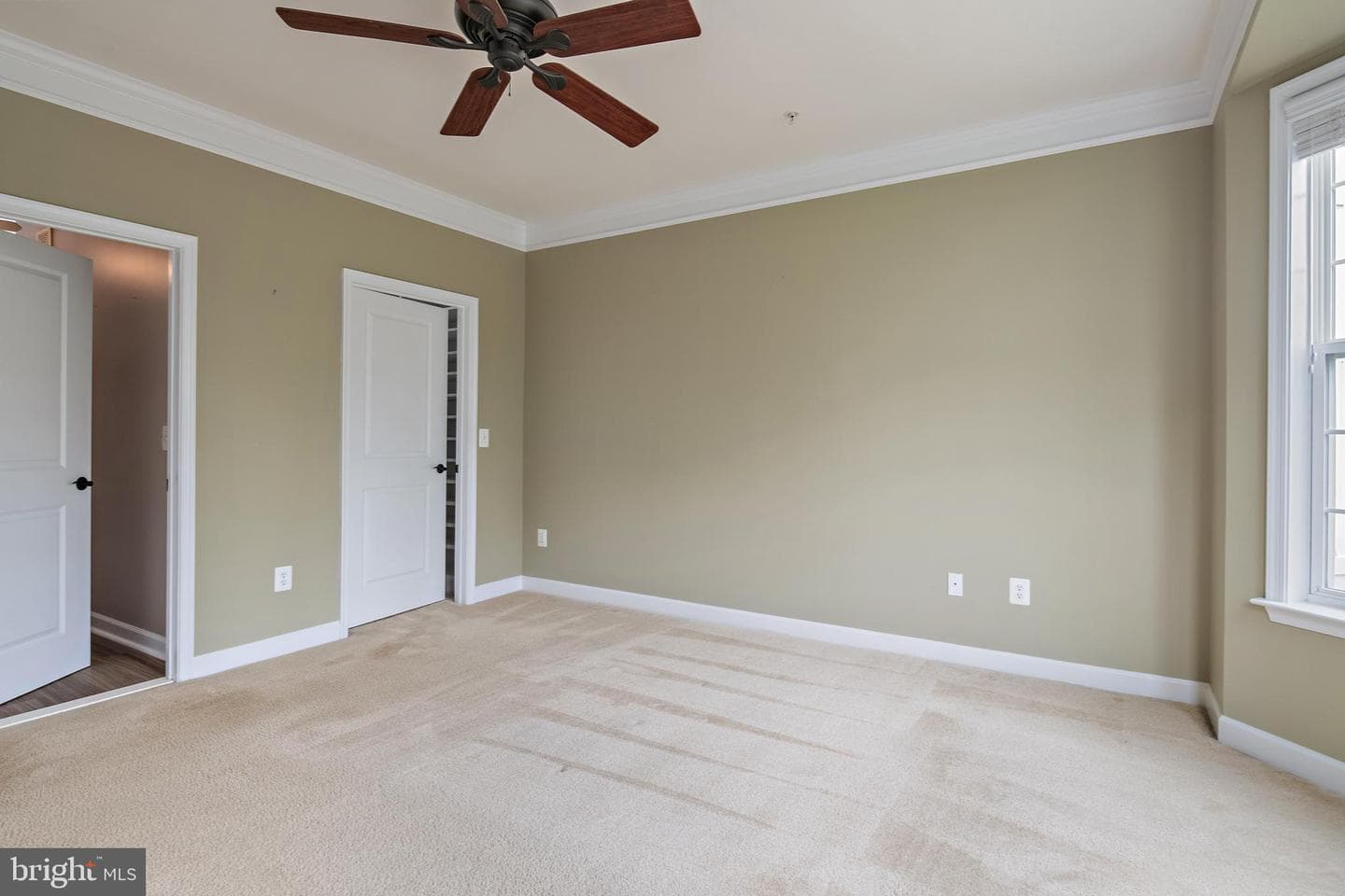 1523 Enyart Way #102 photo 26