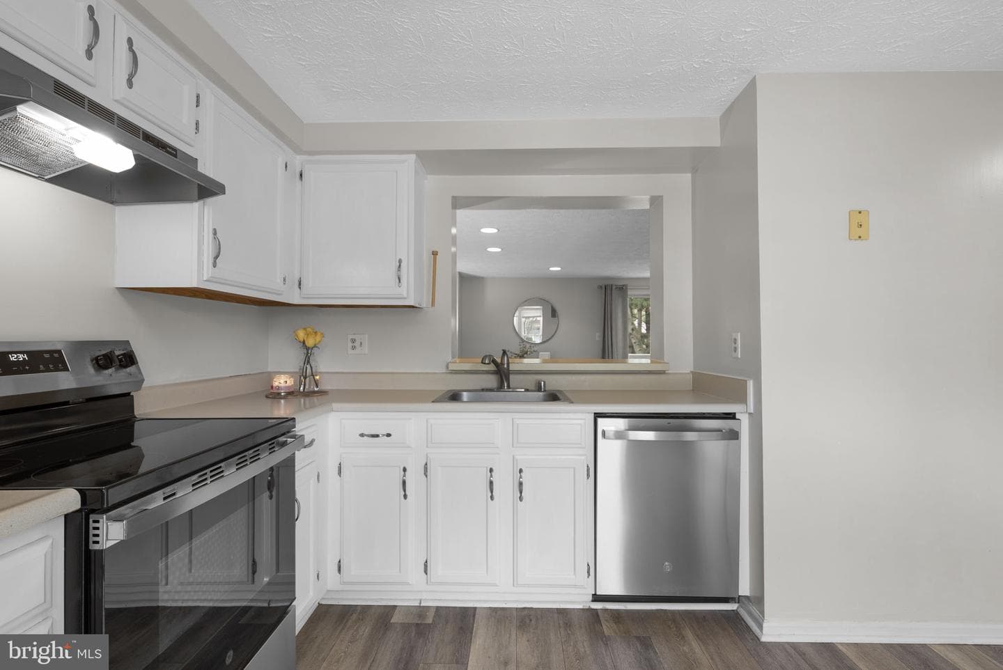 1176 White Coral Court photo 15