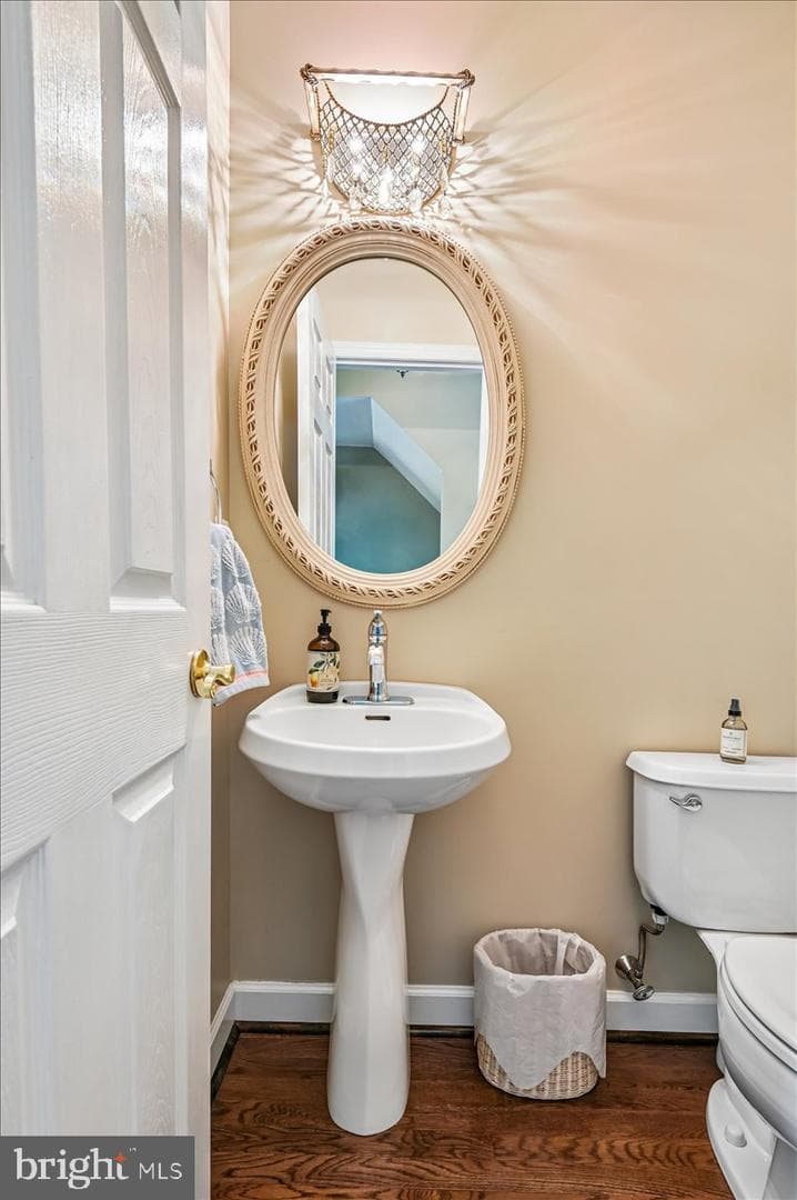1102 Callisto Court photo 16