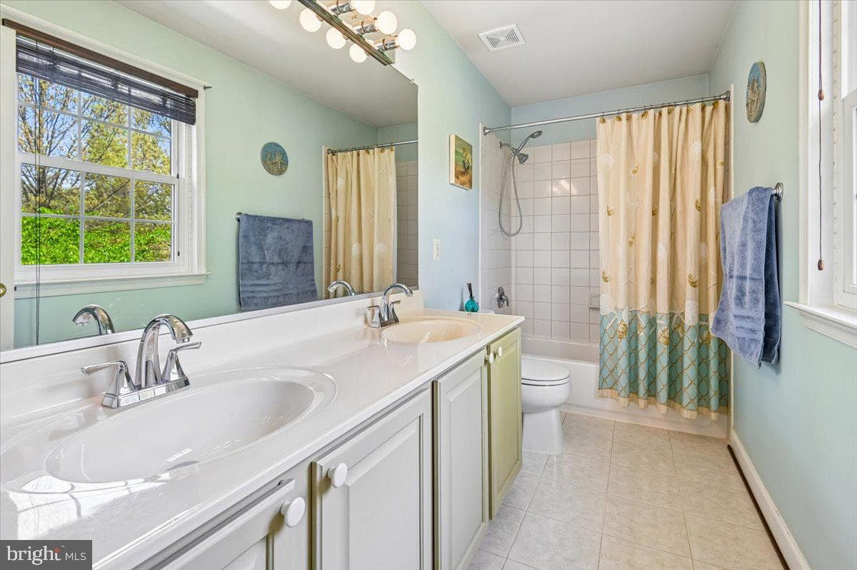 1102 Callisto Court photo 19