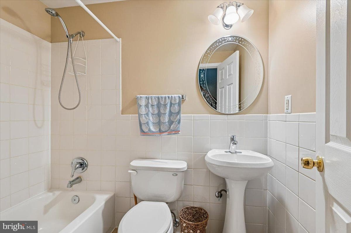 1102 Callisto Court photo 23