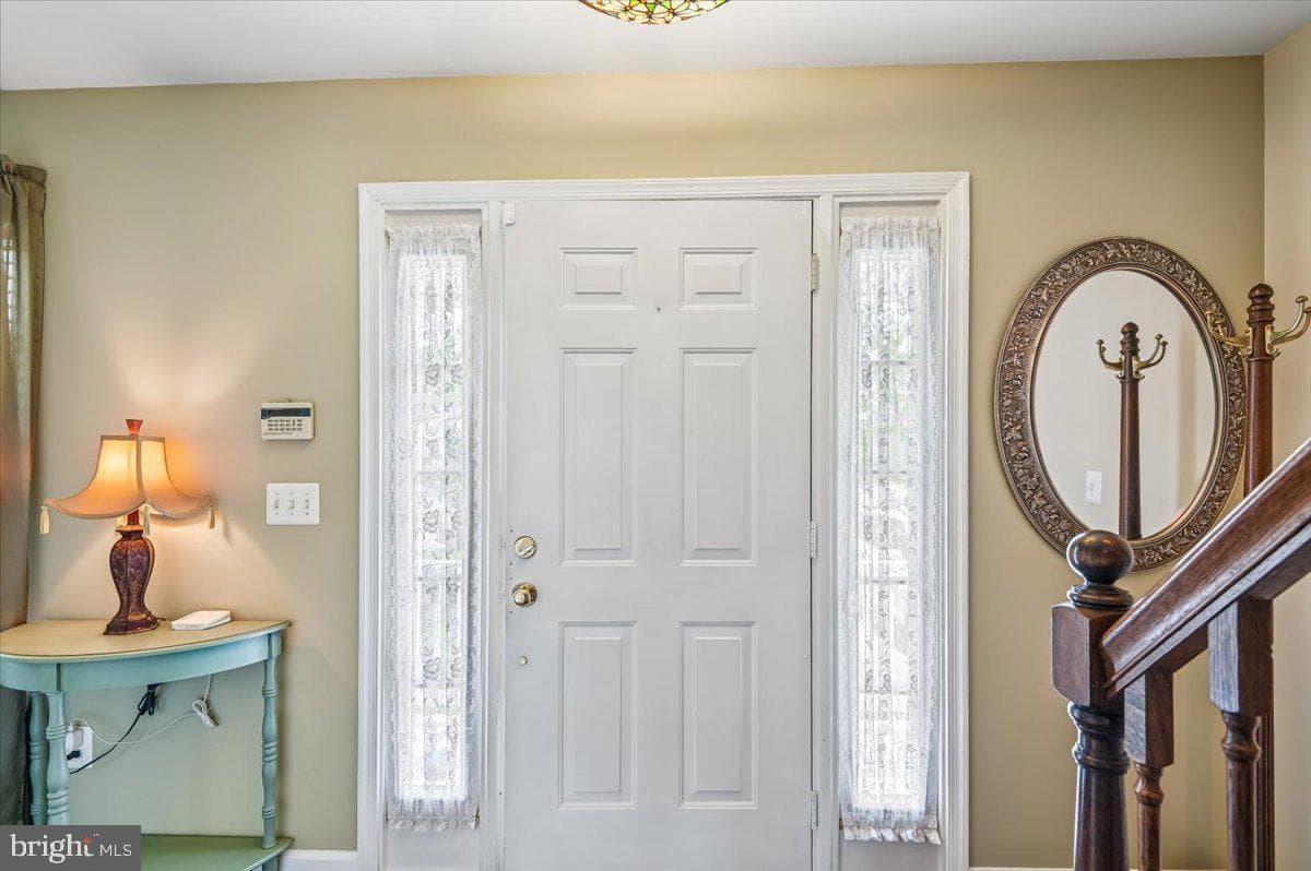 1102 Callisto Court photo 4