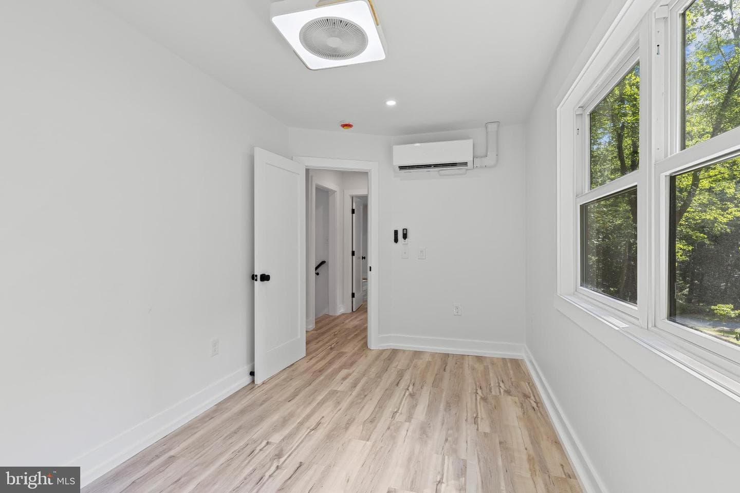 767 Bon Haven Drive photo 25