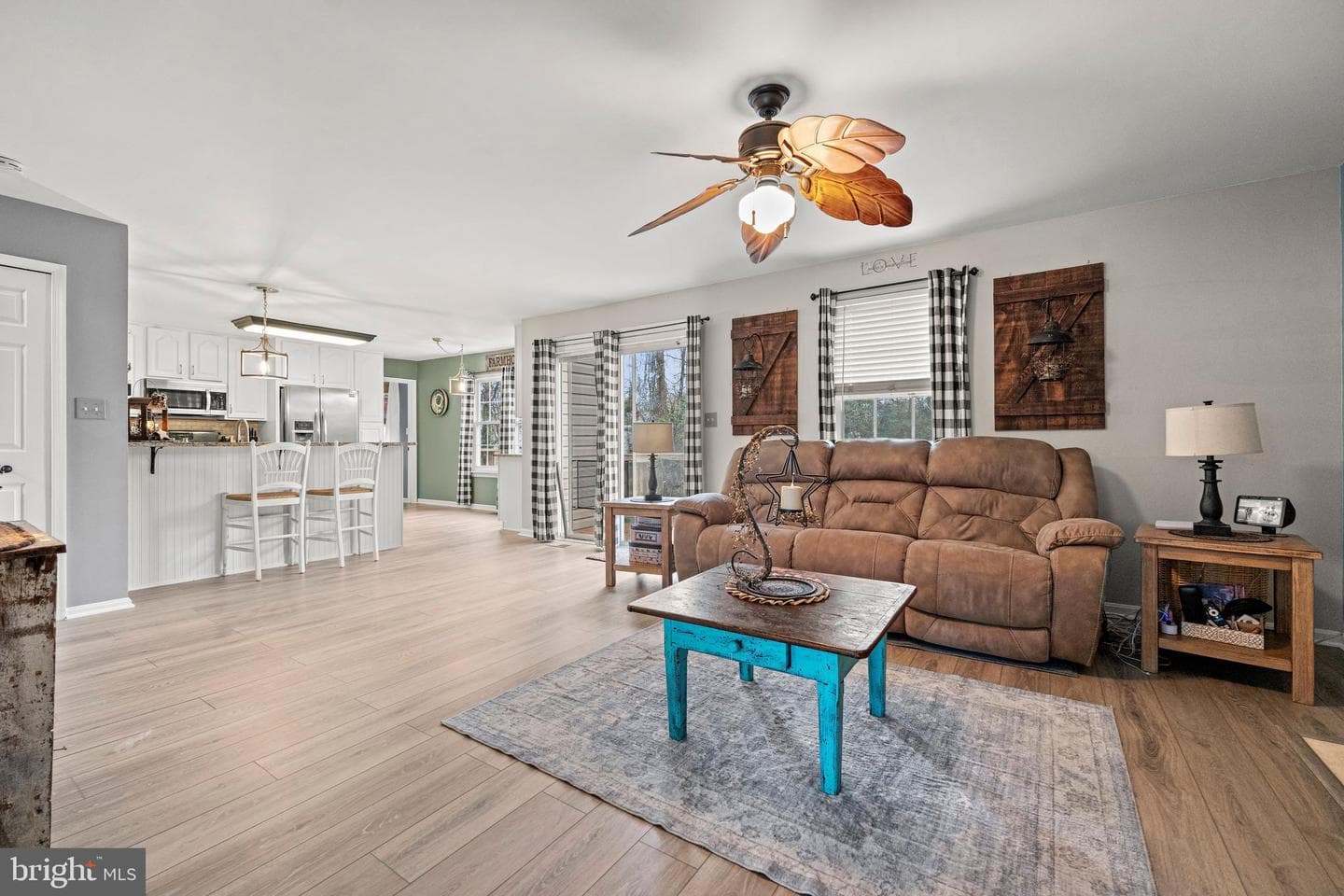 8107 Sagamore Way photo 4