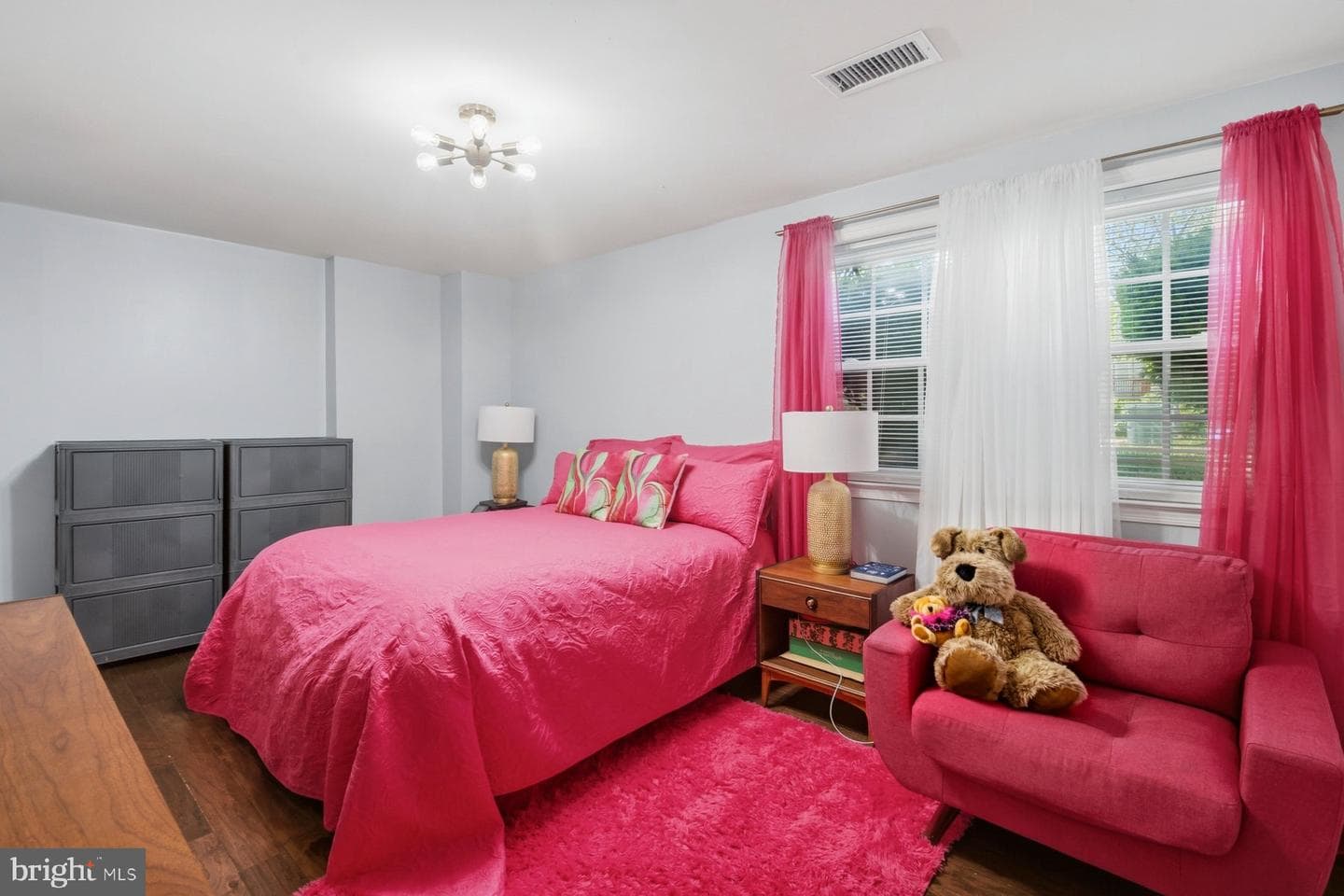 1612 W Bancroft Lane #144 photo 17