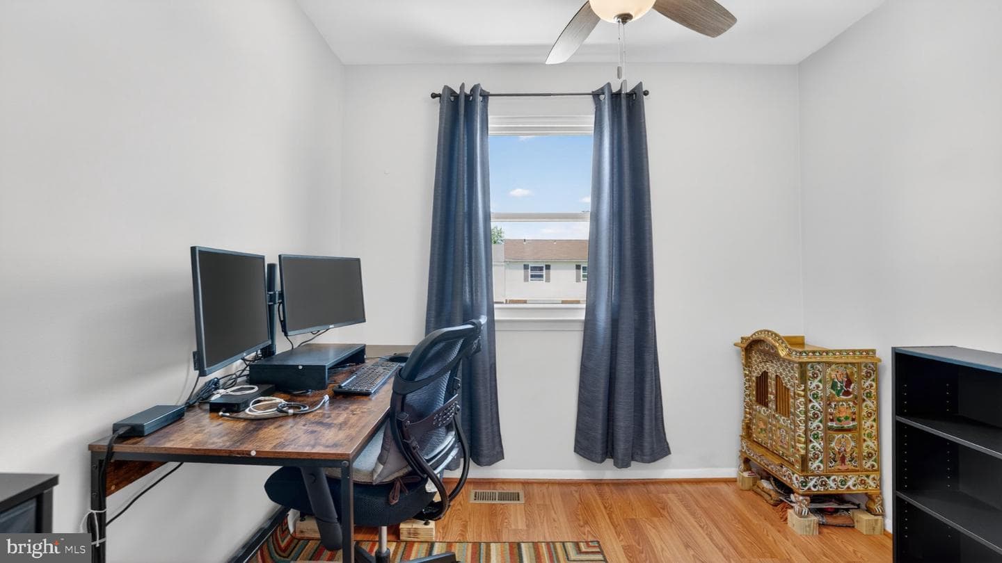 457 Mainview Court photo 26