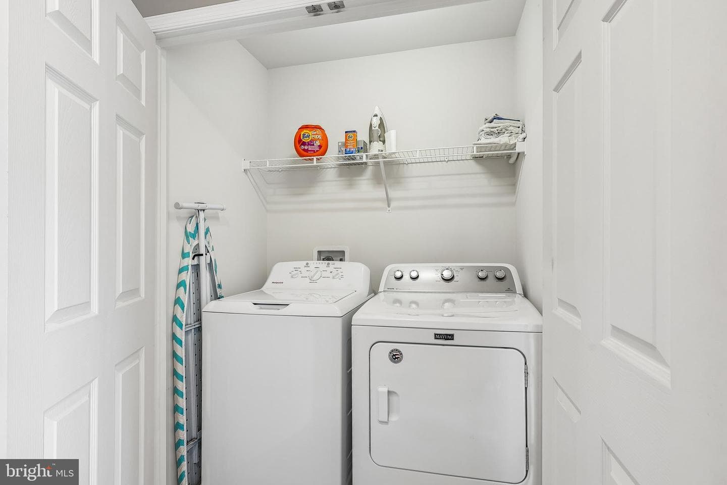 220 Cabernet Street photo 28