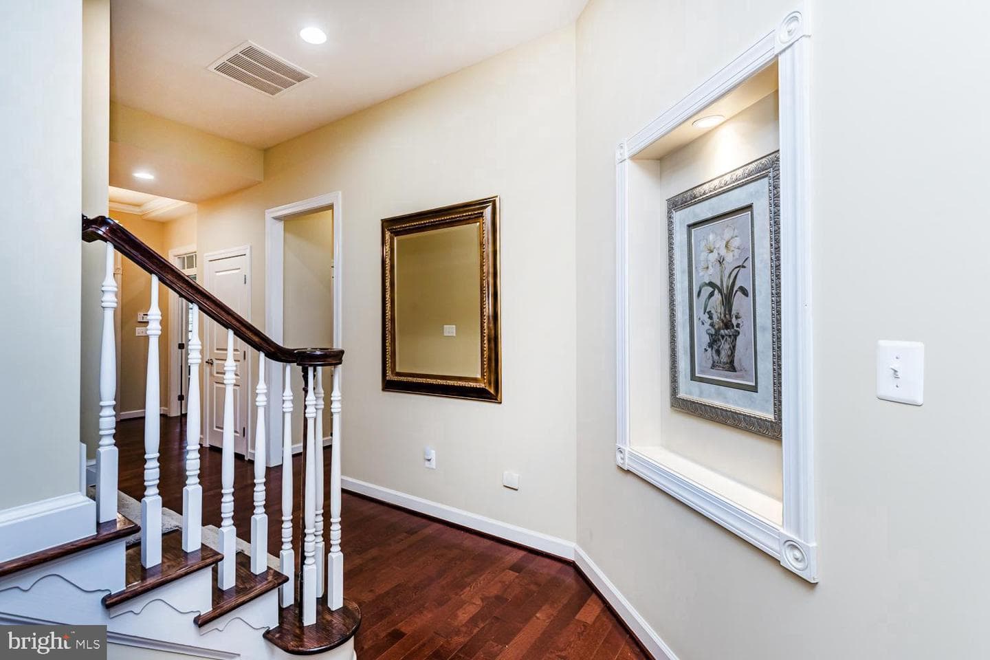 306 Grindstone Drive photo 8