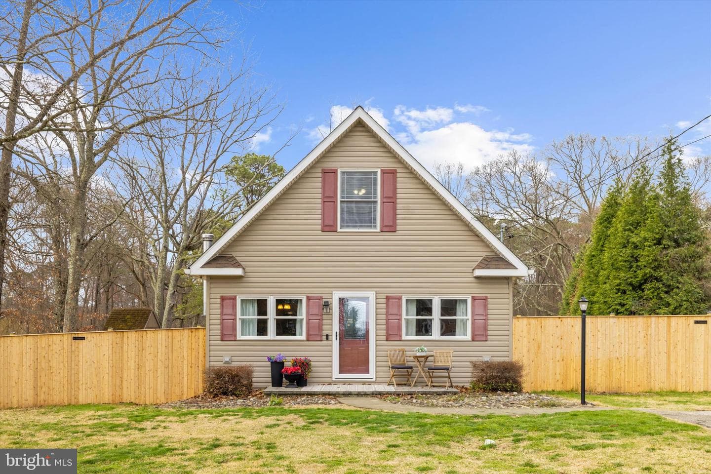 225 Obrecht Road photo 4