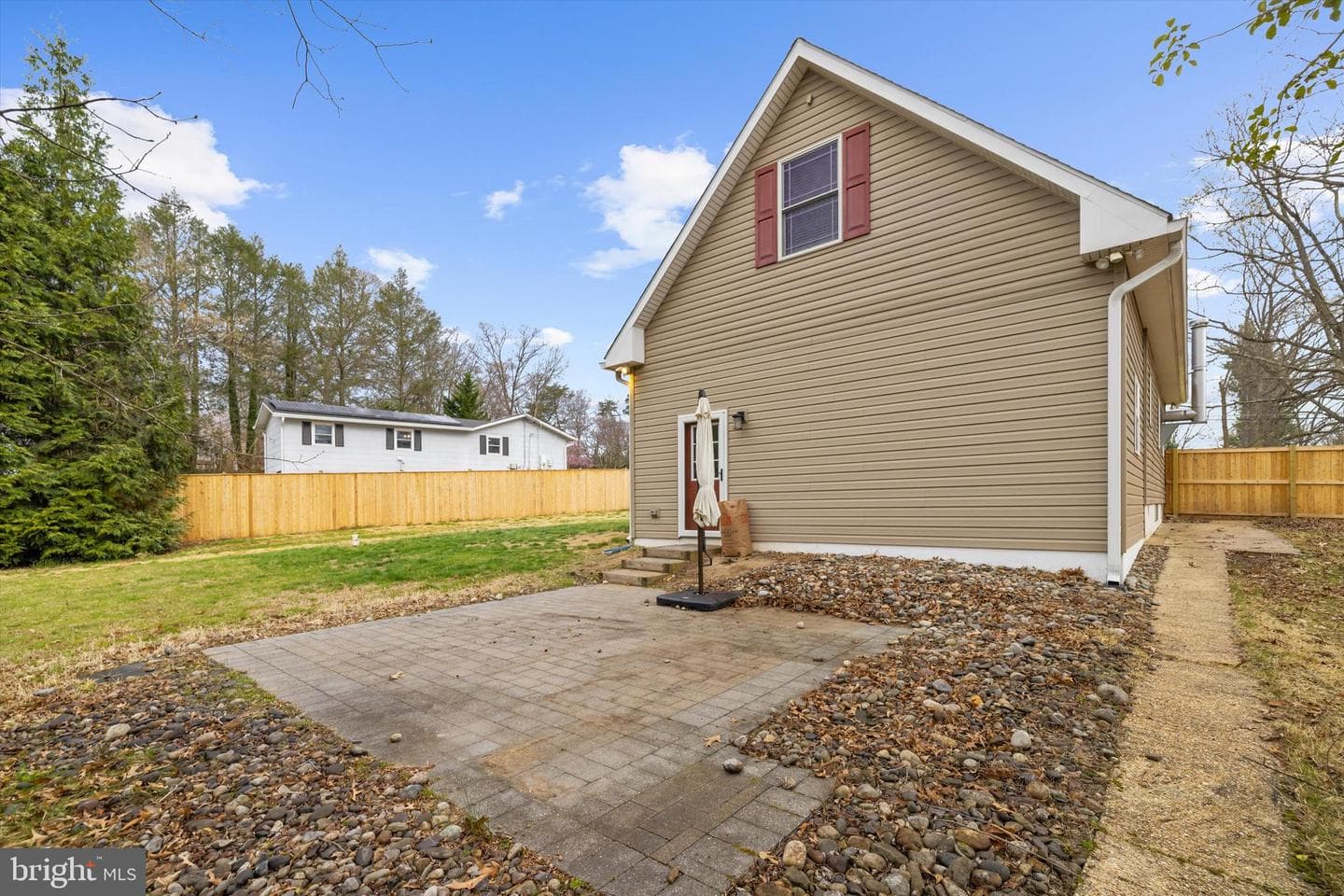 225 Obrecht Road photo 43