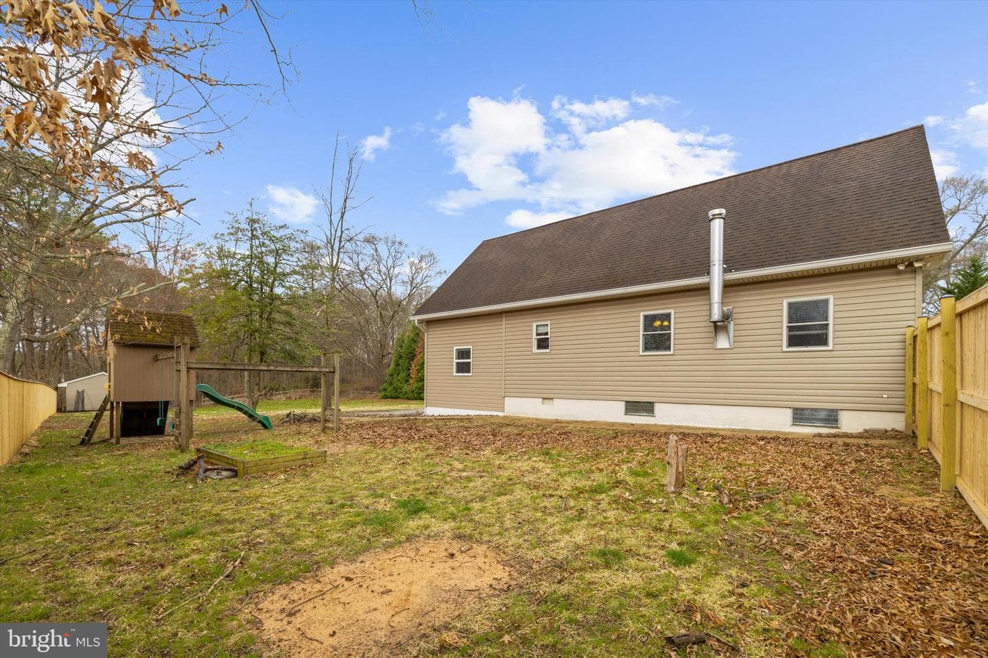 225 Obrecht Road photo 48