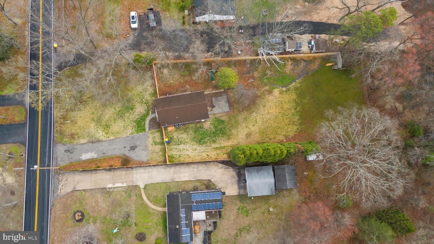 225 Obrecht Road photo 57