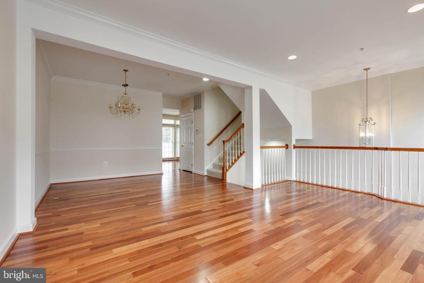 1518 Hurley Court photo 7