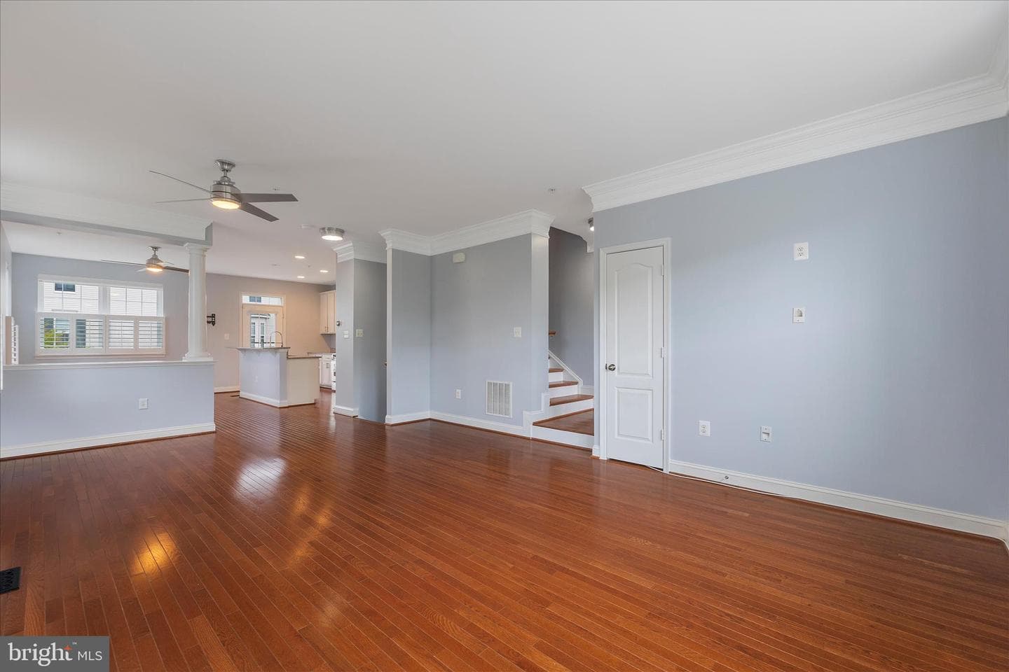 608 S Cherry Grove Avenue photo 11