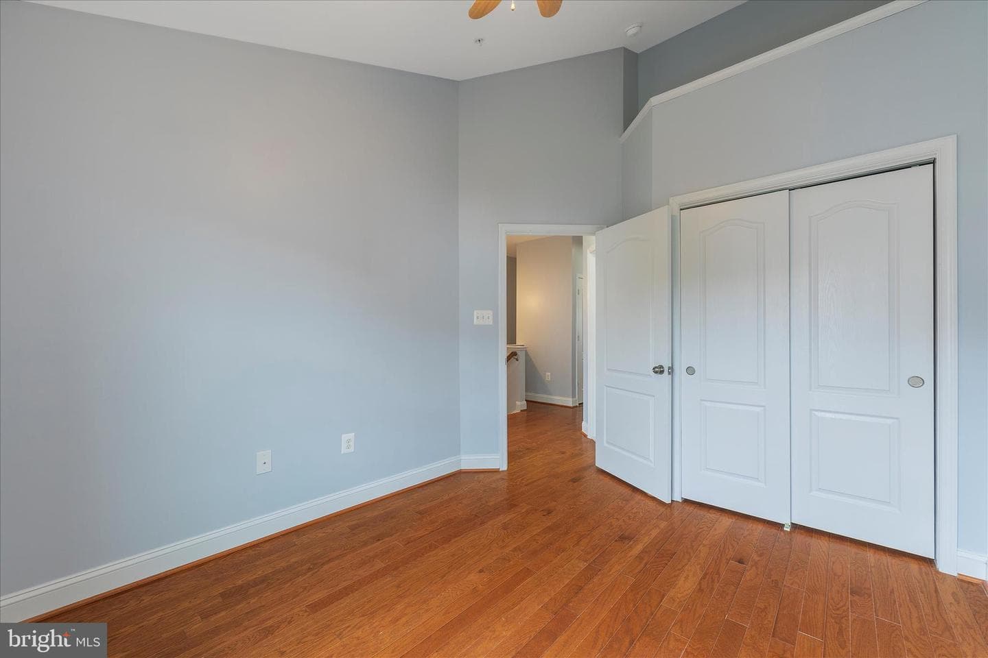 608 S Cherry Grove Avenue photo 29