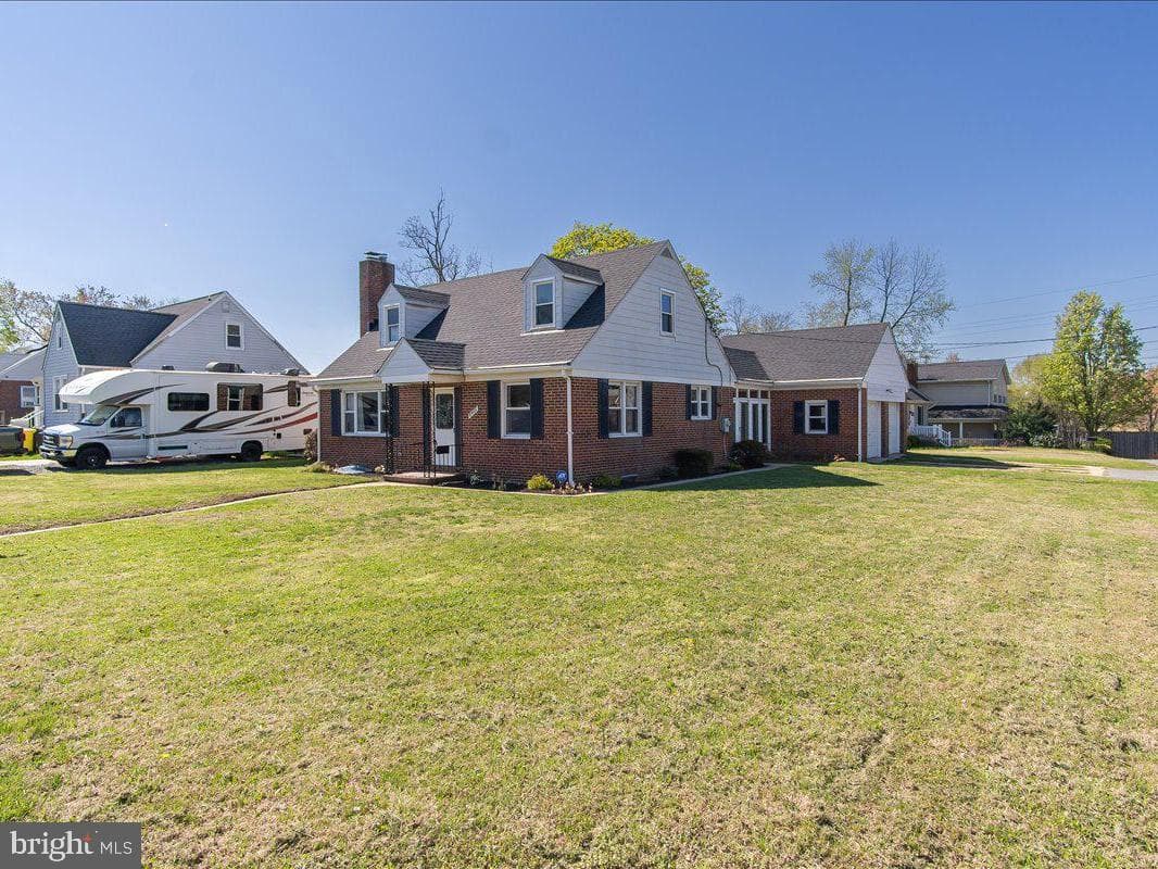 8466 Greenway