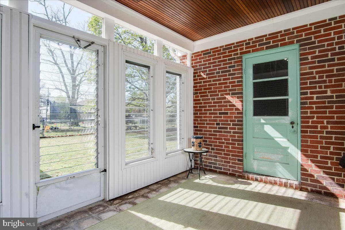 8466 Greenway photo 33