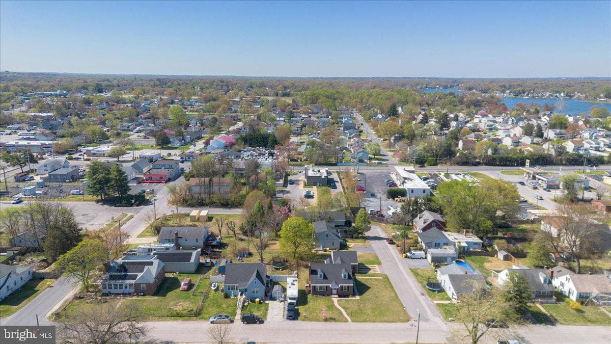 8466 Greenway photo 46