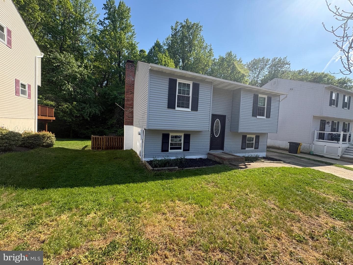 1531 Hickory Wood Drive photo 3