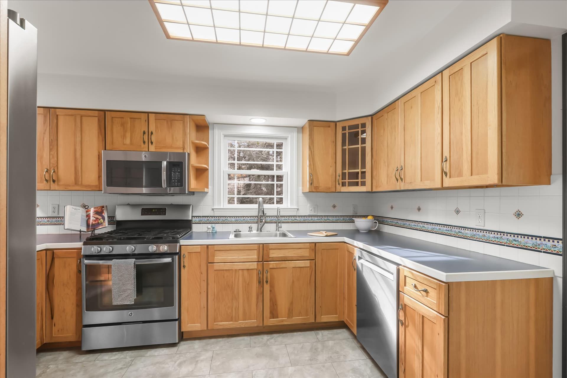 326 Edgewater Road photo 15