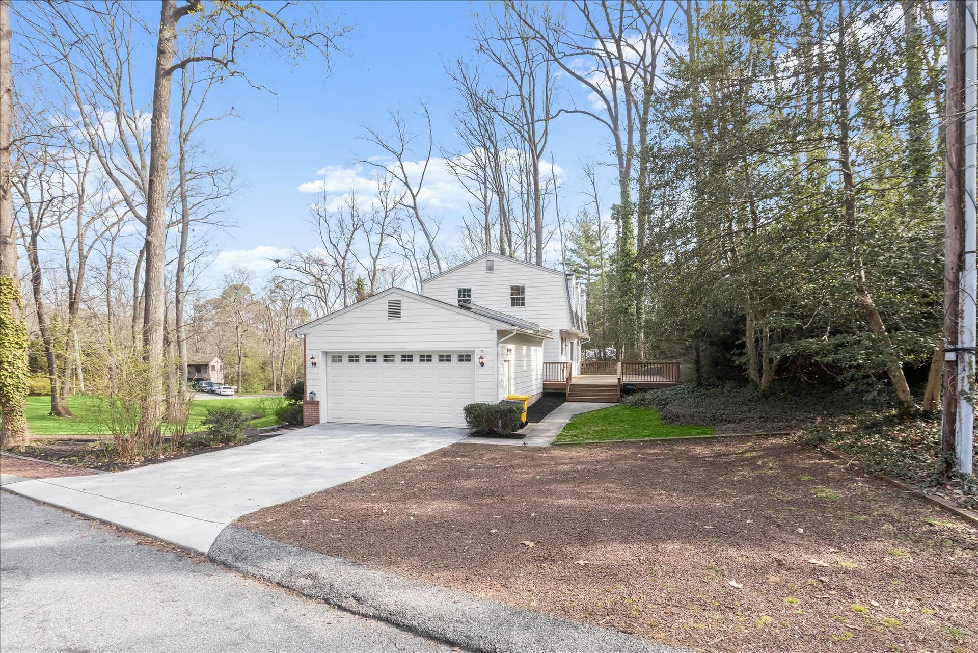 326 Edgewater Road photo 39