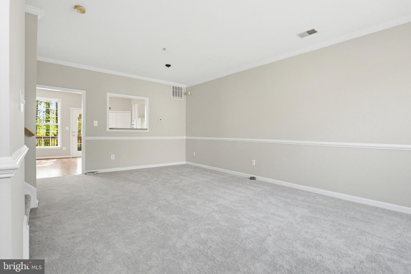 86 Harbour Heights Drive photo 7