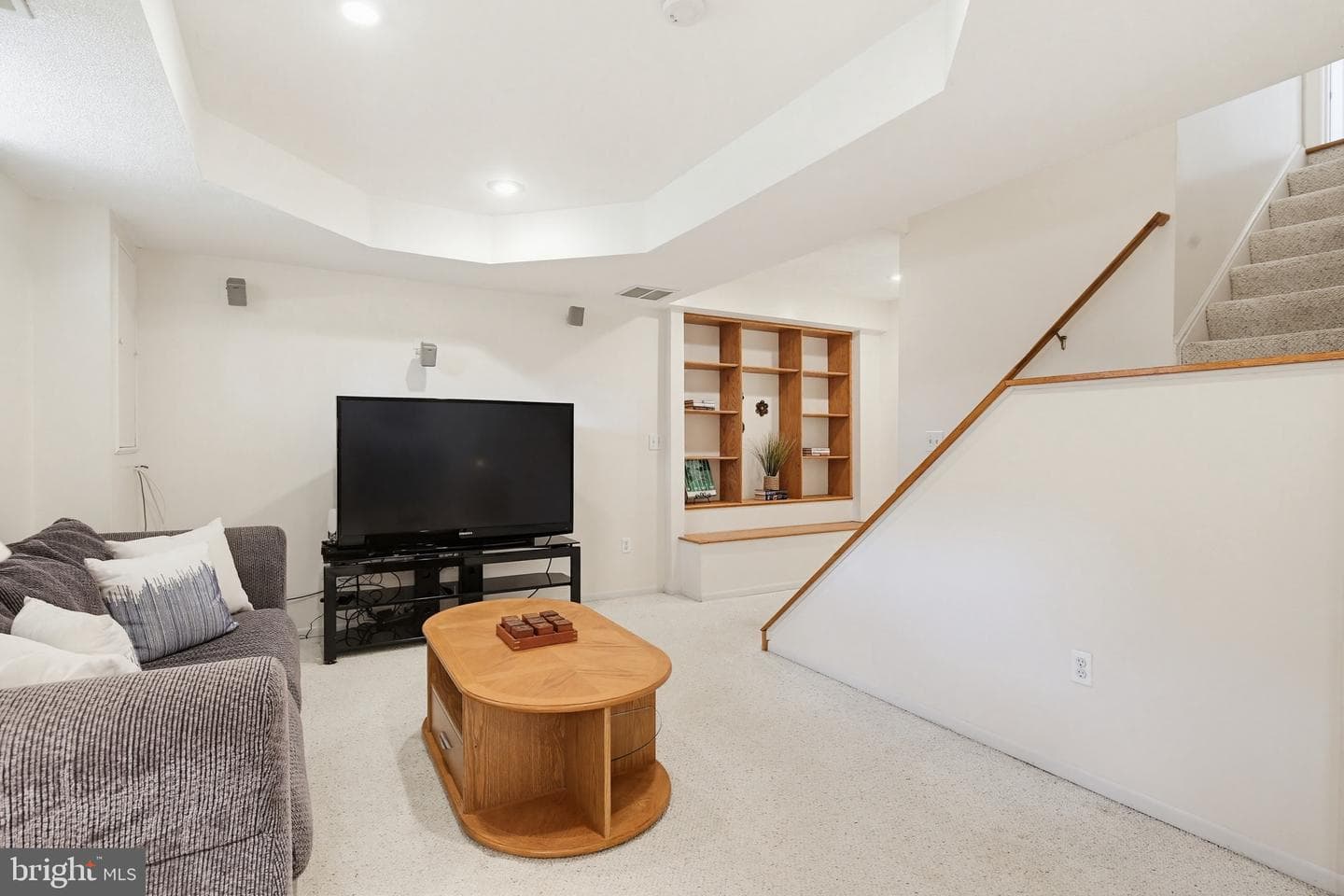 491 Lisa Avenue photo 30