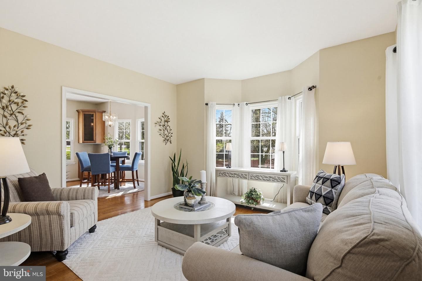 491 Lisa Avenue photo 4