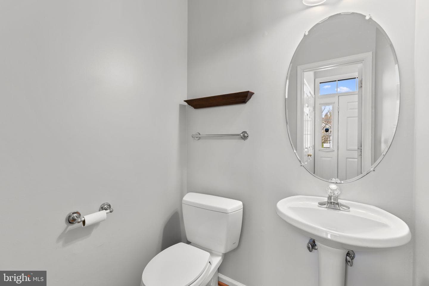 2404 Sandwich Court photo 15