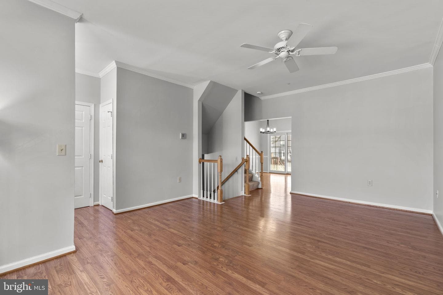 2404 Sandwich Court photo 3
