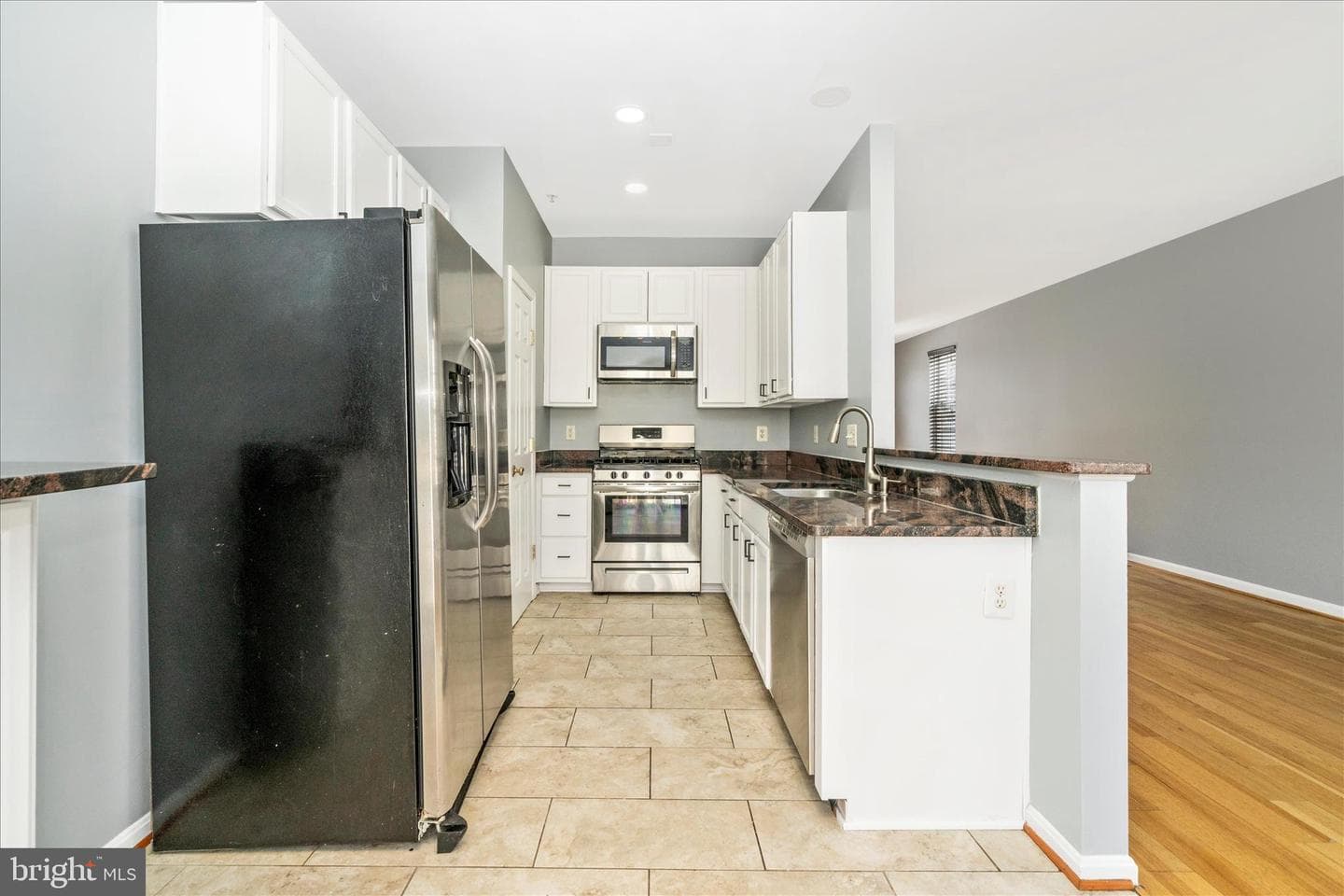8212 Brooktree Street photo 21
