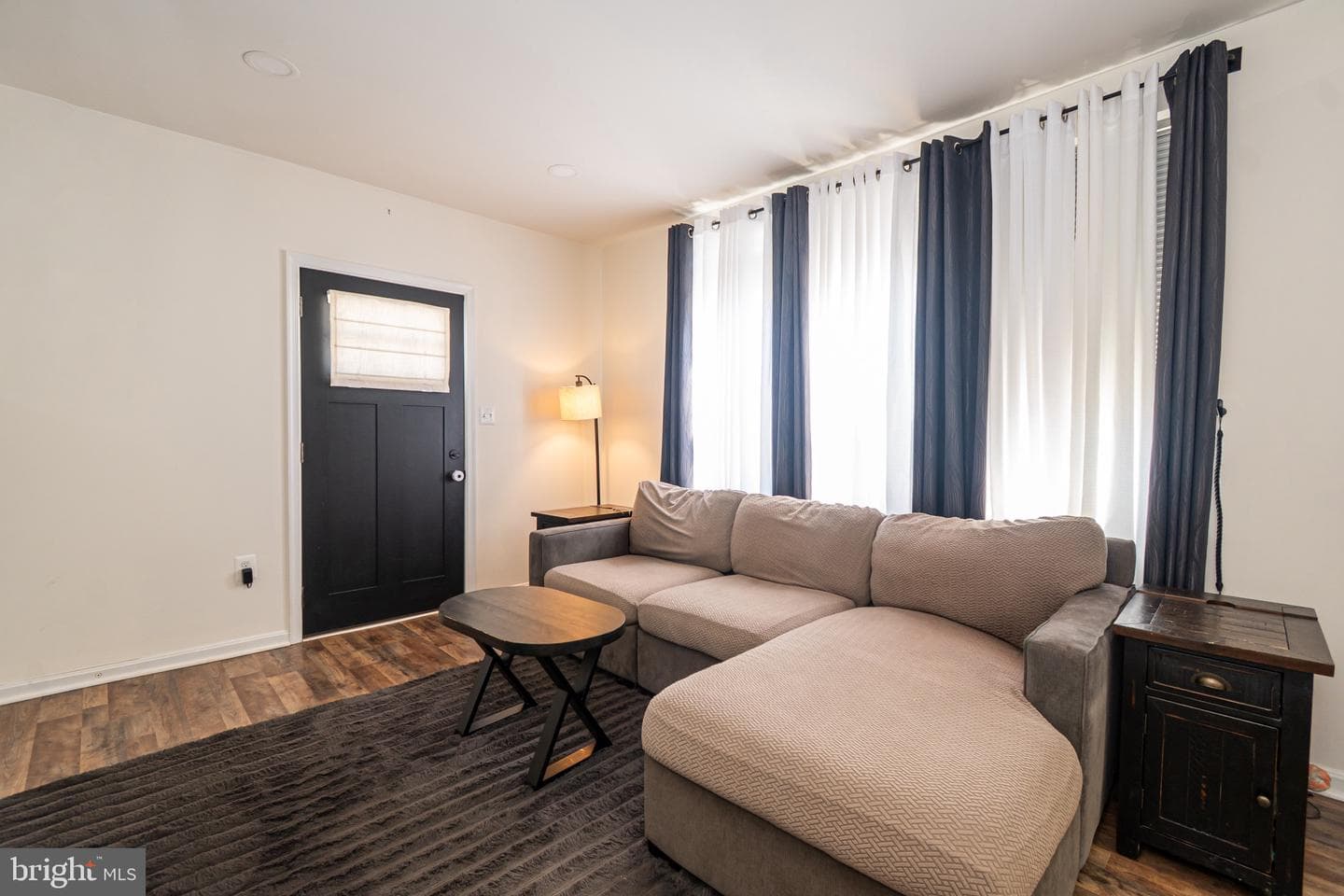 5316 Disney Avenue photo 4