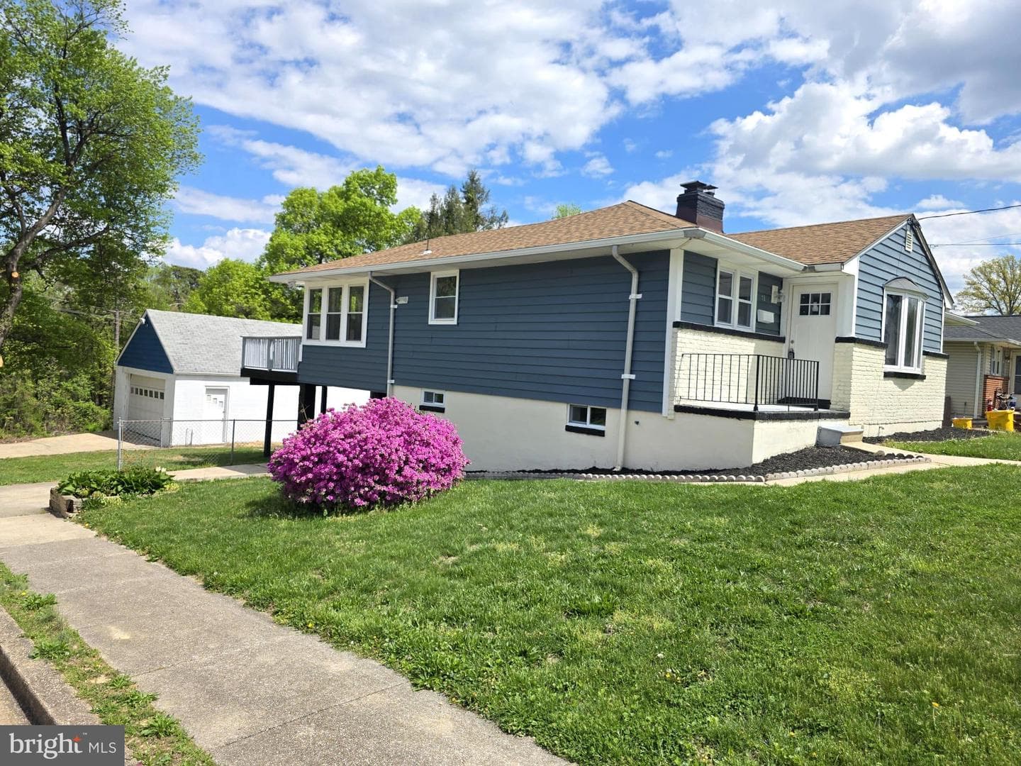 18 Magnolia Avenue photo 43