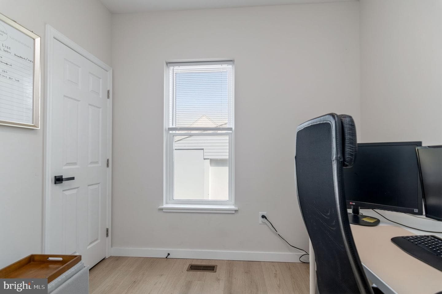 211 N Hammonds Ferry Road photo 15