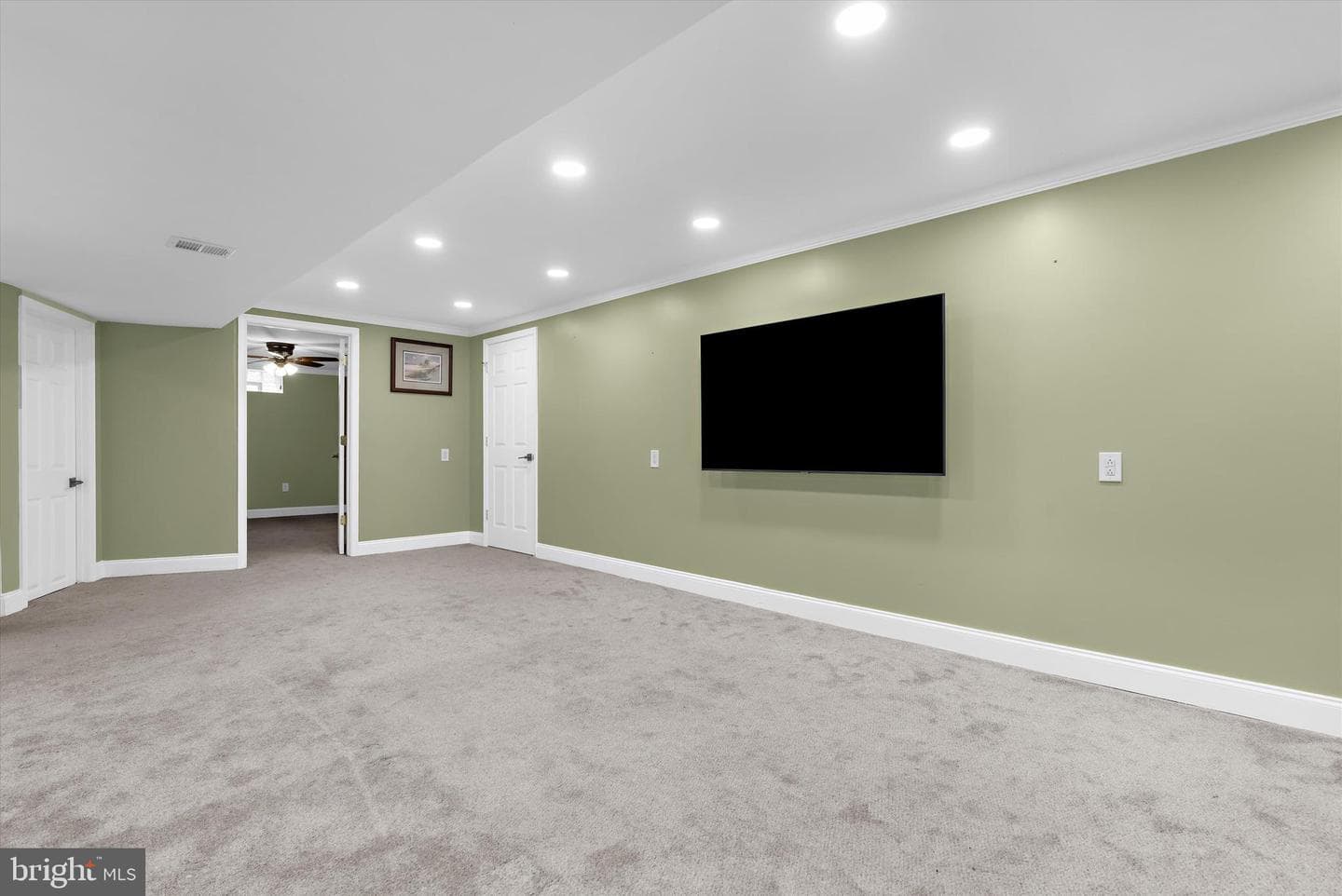 7731 Walters Road photo 31