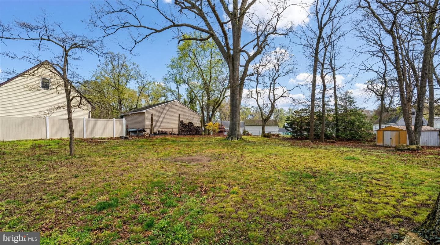 7731 Walters Road photo 39