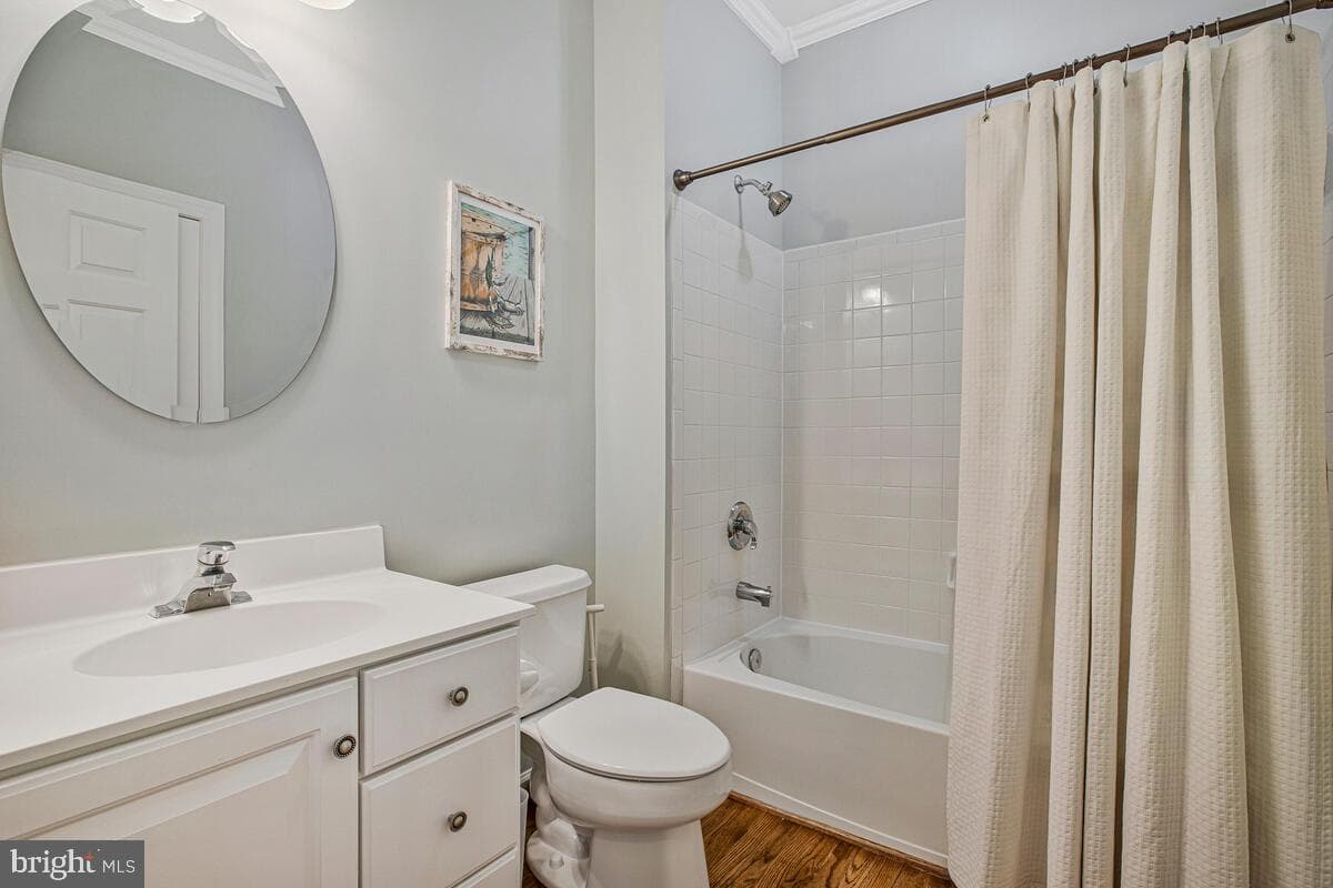 3421 Swallowtail Court photo 28