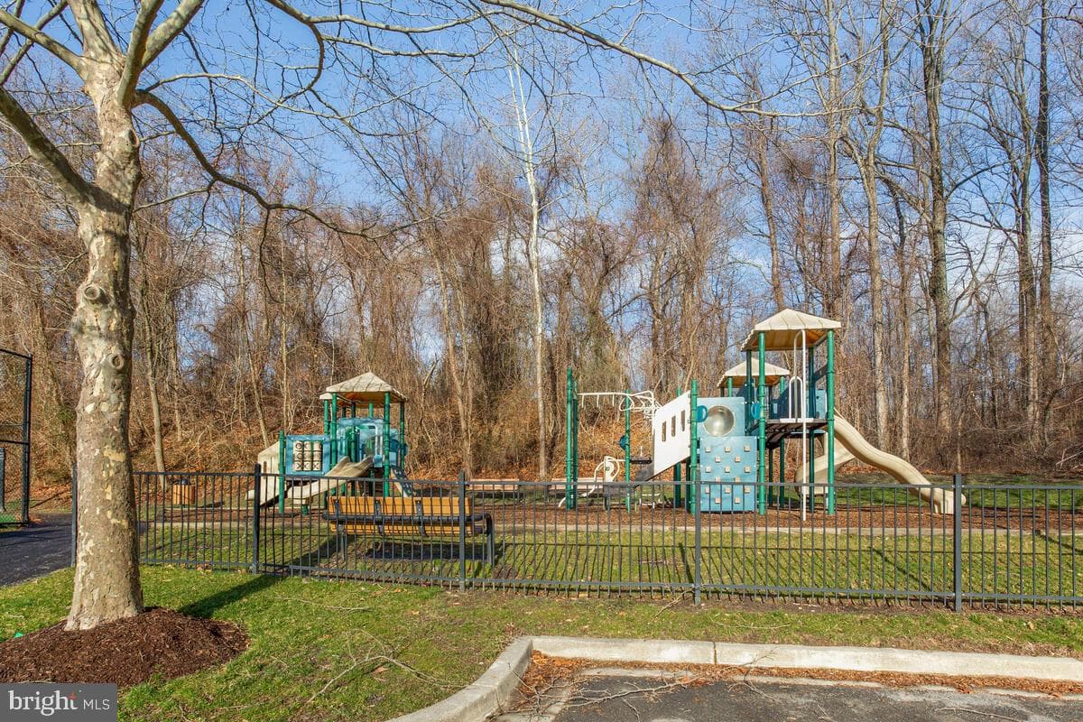 3421 Swallowtail Court photo 74