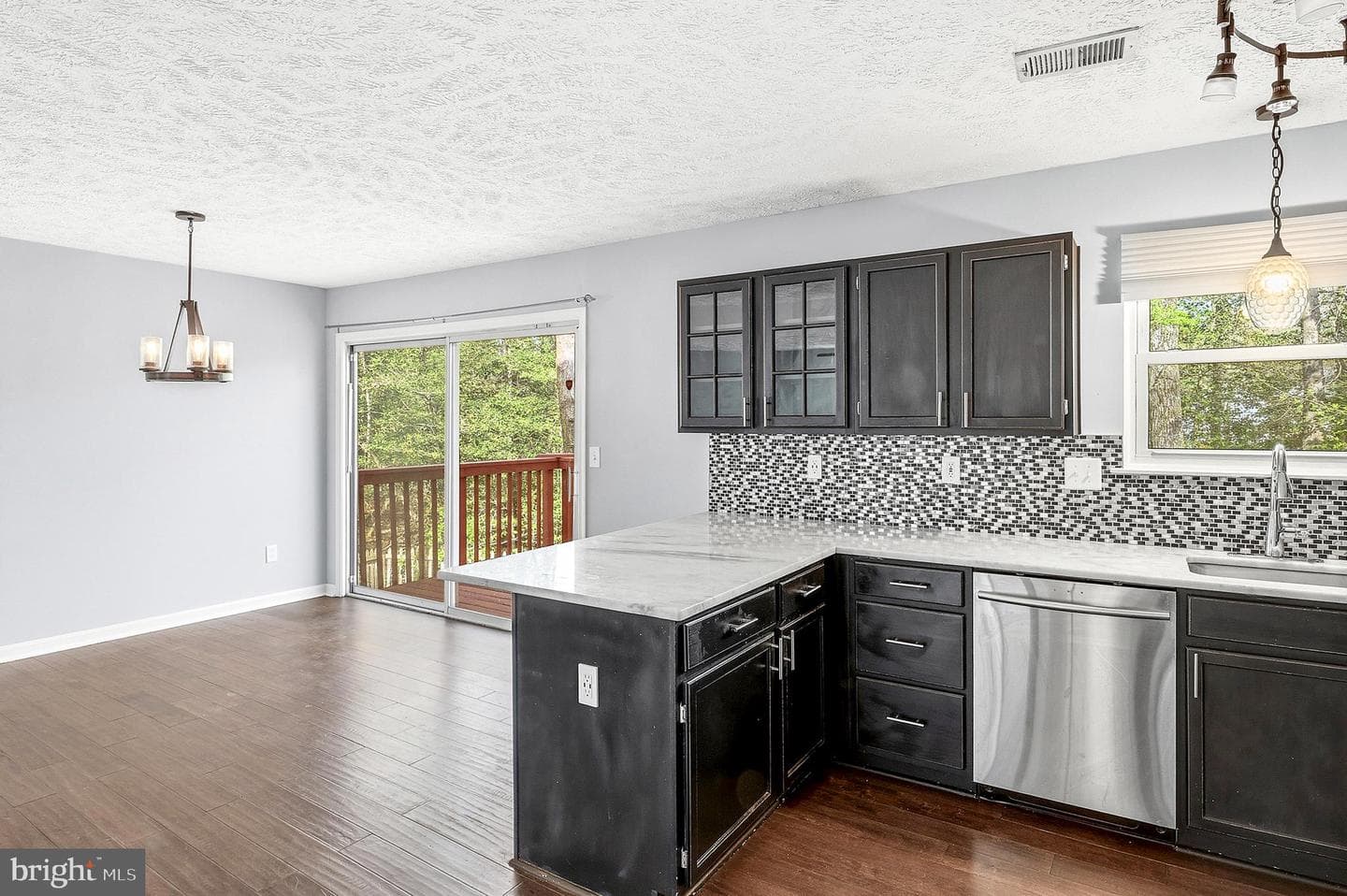 418 Howard Manor Drive photo 15
