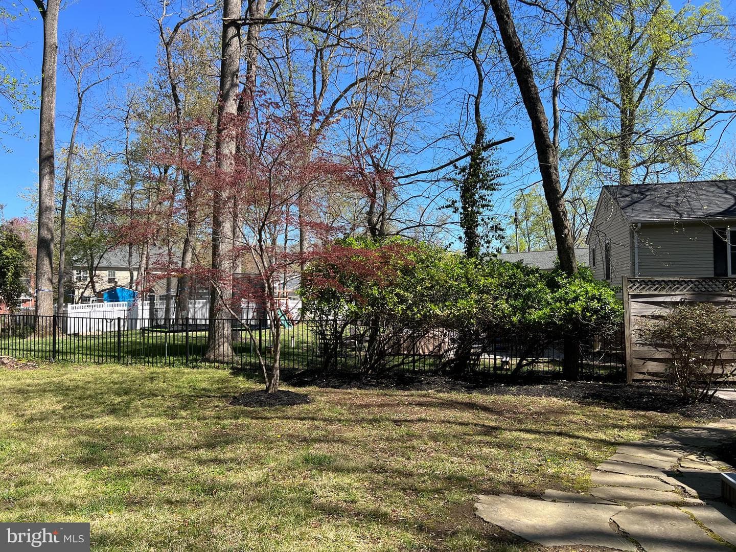 102 Oak Drive photo 32
