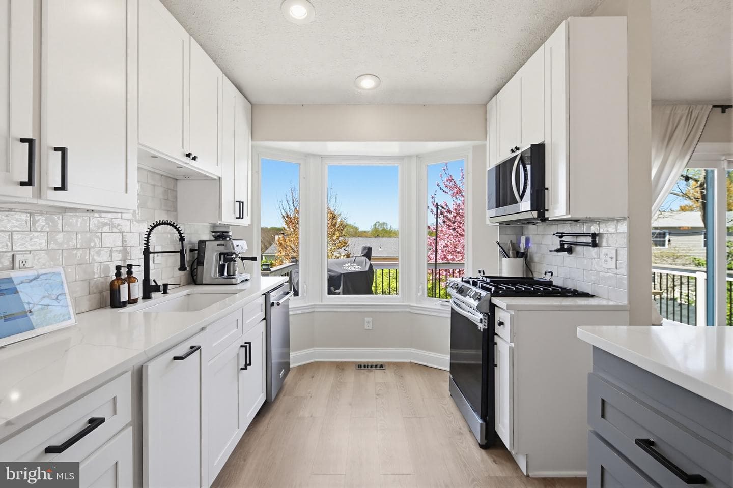 952 Seahorse Court photo 13