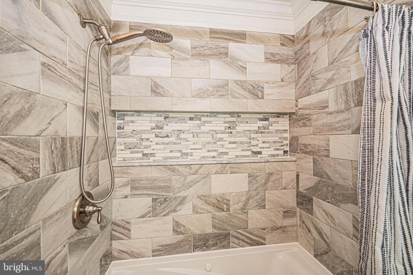 103 Nursery Road photo 15