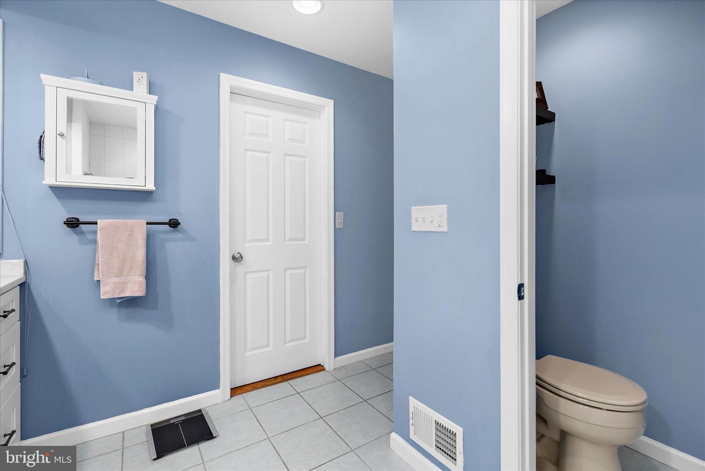 2820 Pennypond Lane N photo 26
