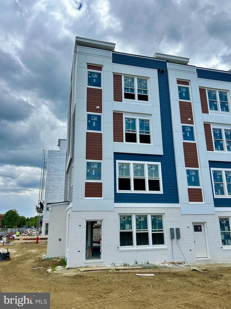 114 Sellew Road, Annapolis
