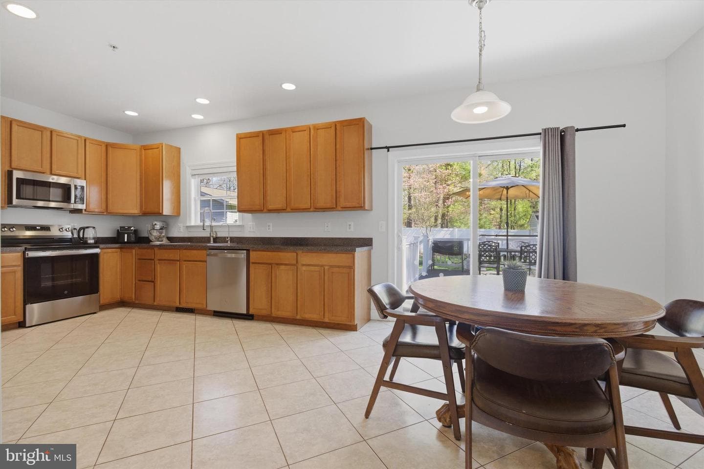7717 Colonial Beach Road photo 18