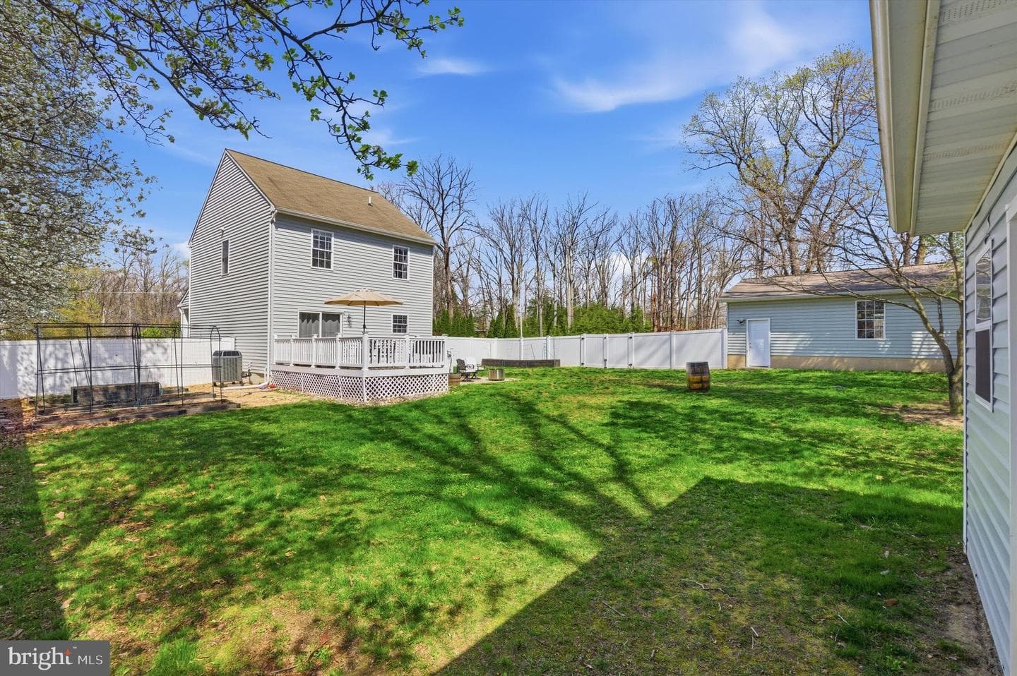 7717 Colonial Beach Road photo 8