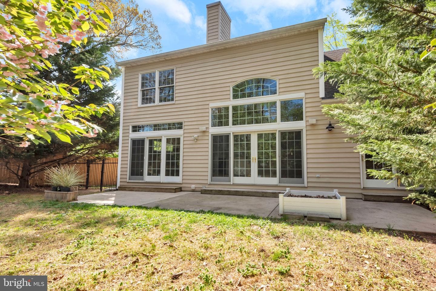 108 Clairedge Court photo 45