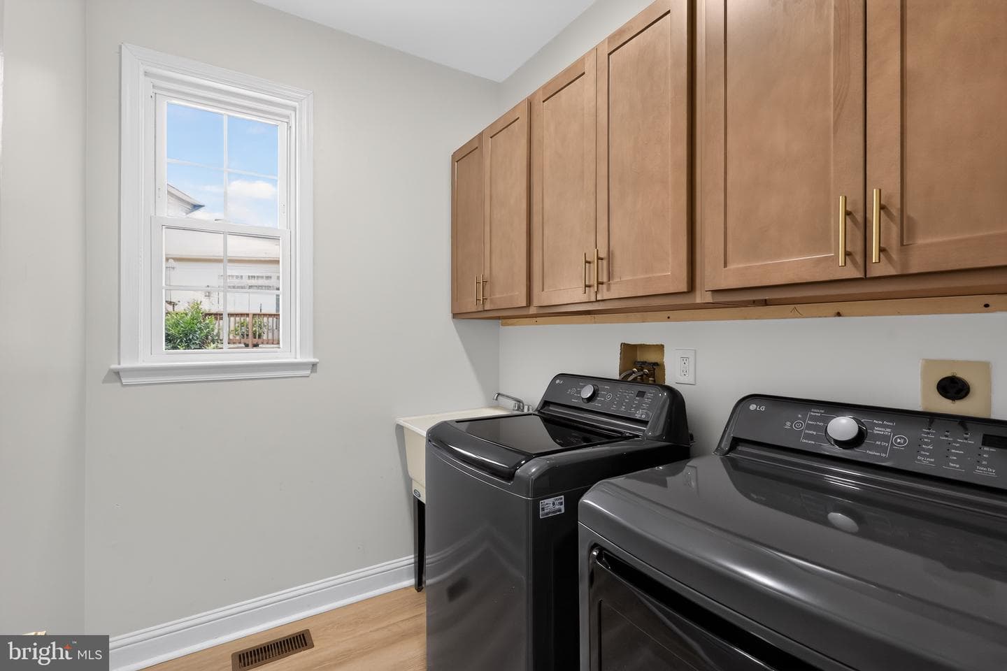 2907 Middle Bridge Court photo 13