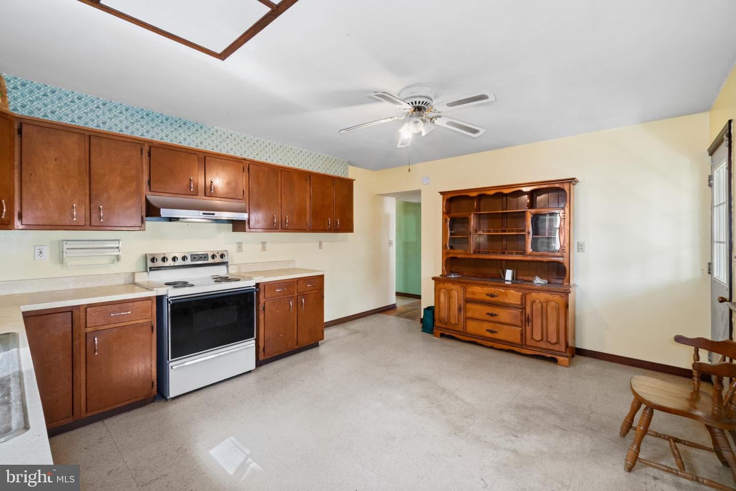 706 203rd Street photo 6